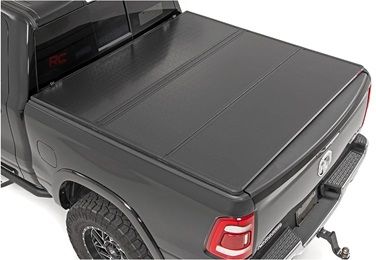 Rough Country Tri-Fold Cover Ram 1500 DS, DT & Classic 5'7'' Geen Ram Box