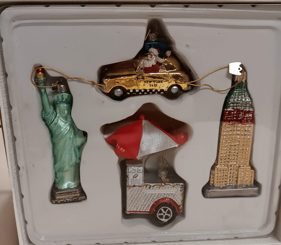 image002 (7) (1) Kerstbox New York Icons - Afbeelding 1